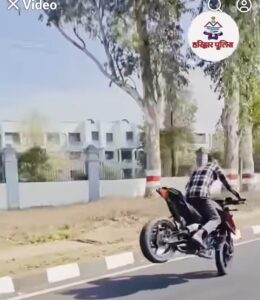 सोशल मीडिया के चक्कर में खतरनाक स्टंट, हरिद्वार पुलिस ने युवक की उतारी खुमारी