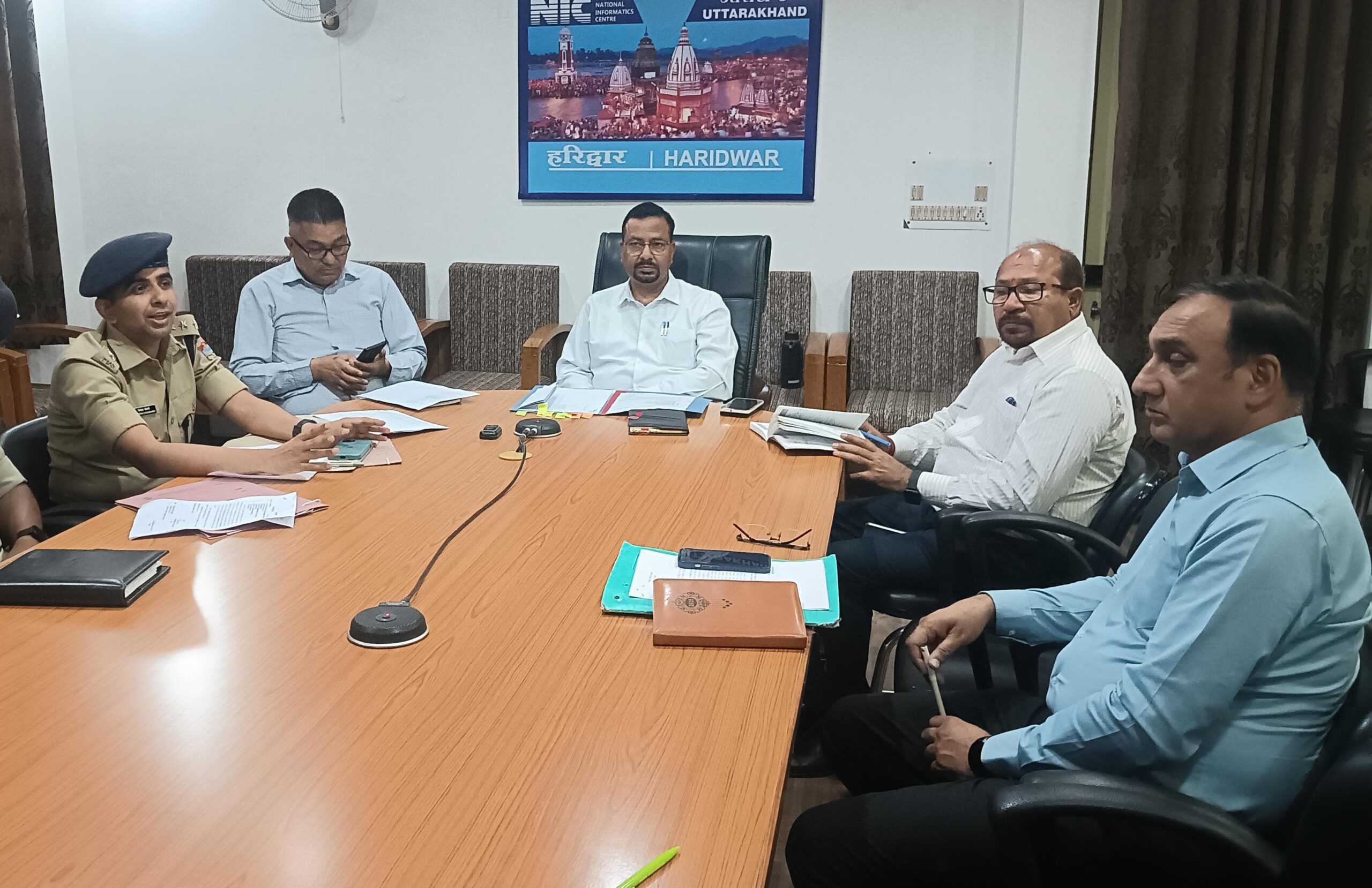 हरिद्वार में फर्जी दवा कंपनियों पर शिकंजा, डीएम ने दिए सख्त आदेश!