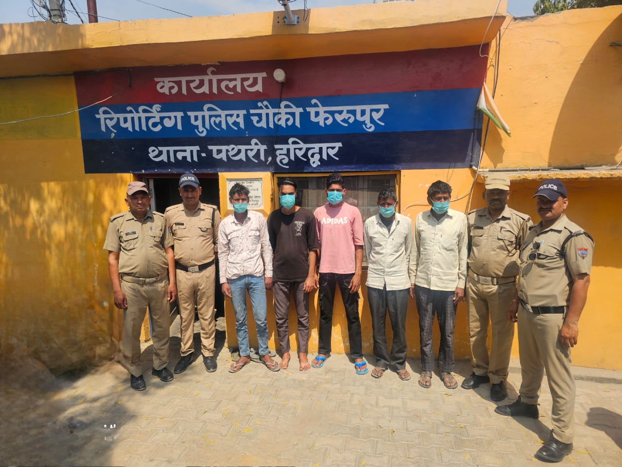 पथरी पुलिस का वारंटियों पर शिकंजा: 5 आरोपी गिरफ्तार!