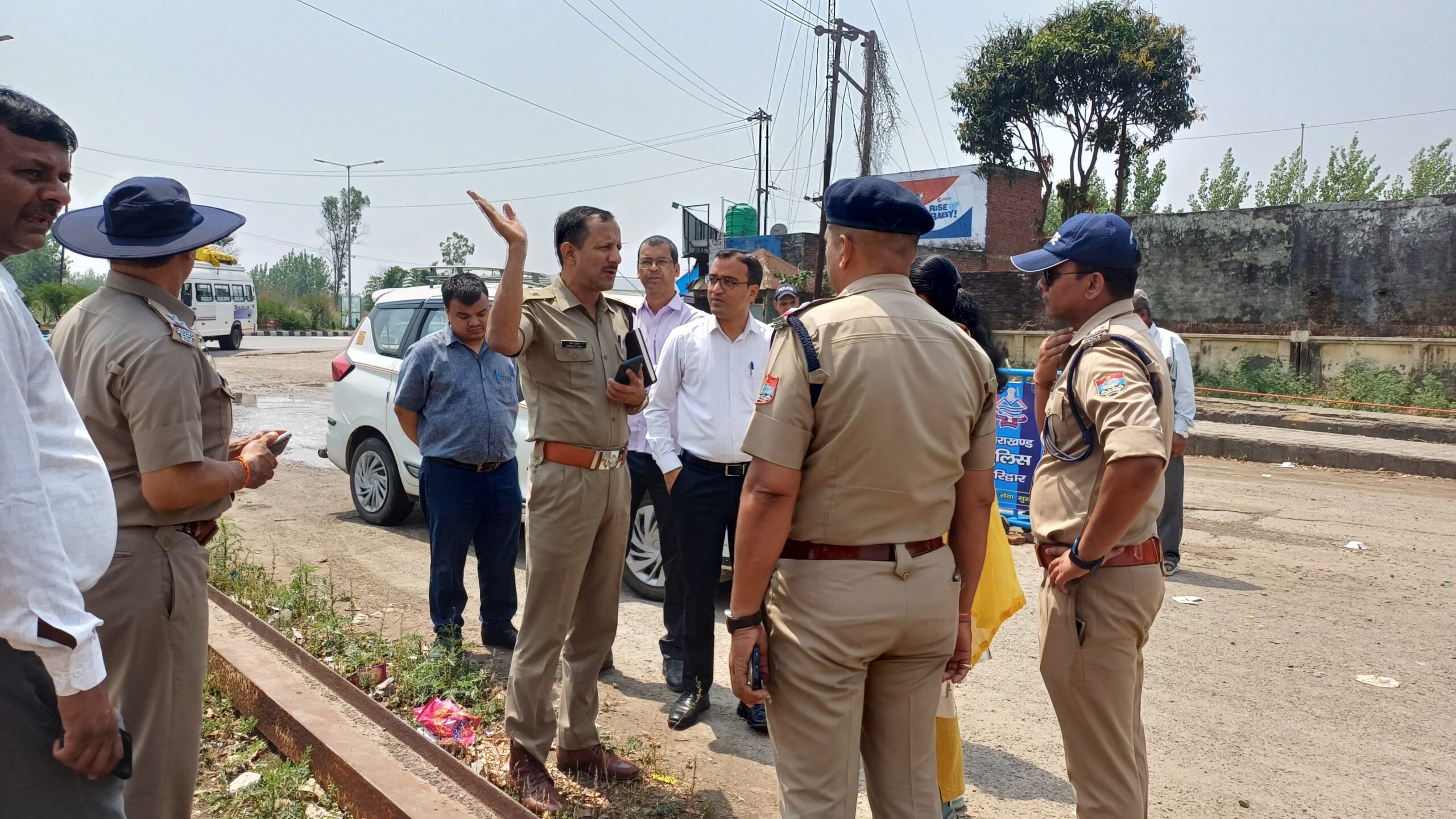 सकारात्मक पहल! एसपी ग्रामीण का बड़ा कदम! नारसन चेक पोस्ट पर सुविधाओं का जायजा, दिए अहम निर्देश!