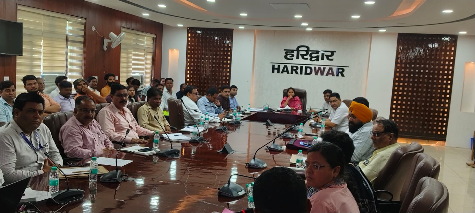 हरिद्वार: स्वच्छता की निरंतरता पर मुख्य विकास अधिकारी ने की ग्राम प्रधानों के साथ बैठक